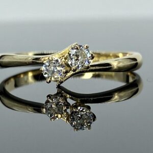 Pre-owned 18ct Gold Old Cut Diamond Two Stone Crossover Ring